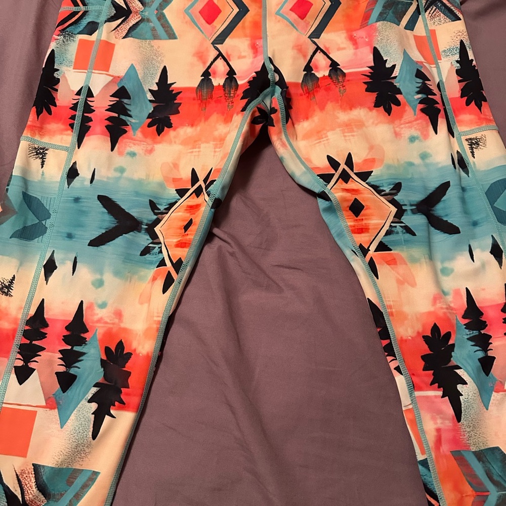 Constantly Varied Gear Sedona Capris Leggings